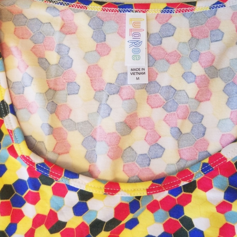 NWT LuLaRoe Perfect T